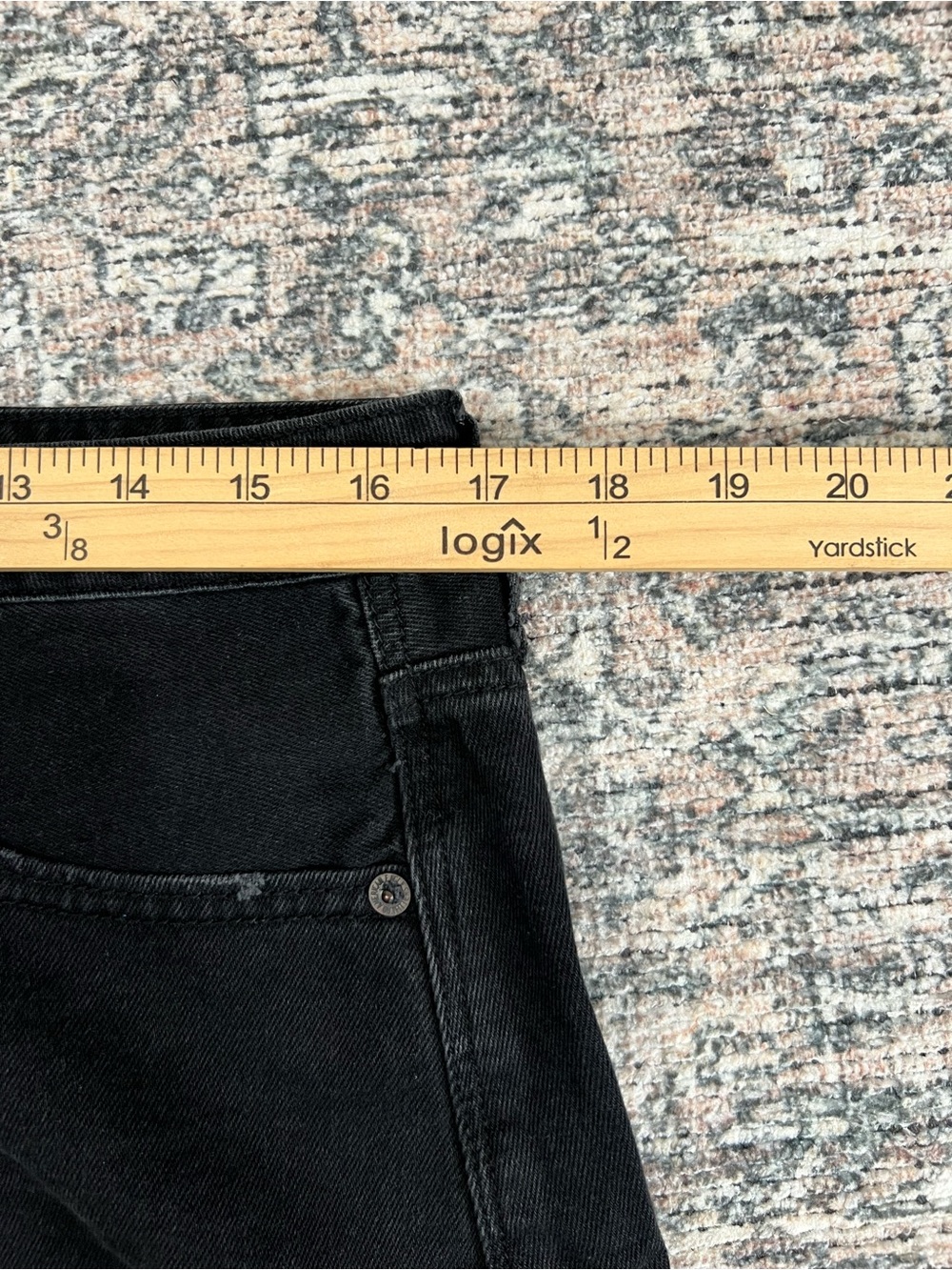 American Eagle Black Denim Mini Skirt Women’s Size 12 Button Fly Raw Hem - Picture 10 of 12